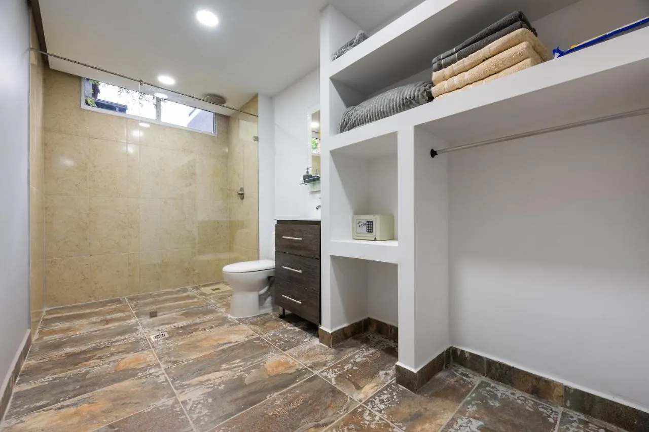 Primavera Sky Jacuzzi Ac Provenza Μεντεγίν 0*,  Κολομβία